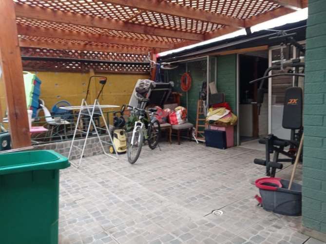 VENTA CASA LOMAS DE MIRASUR 4D+3B -Antu