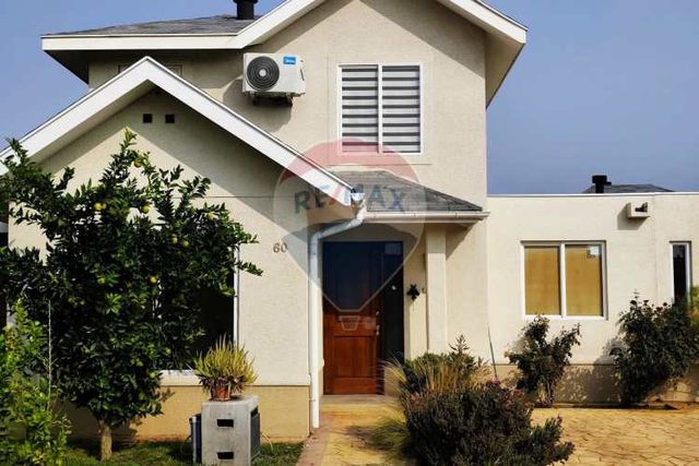 Tu casa ideal: tranquilidad en laguna del sol