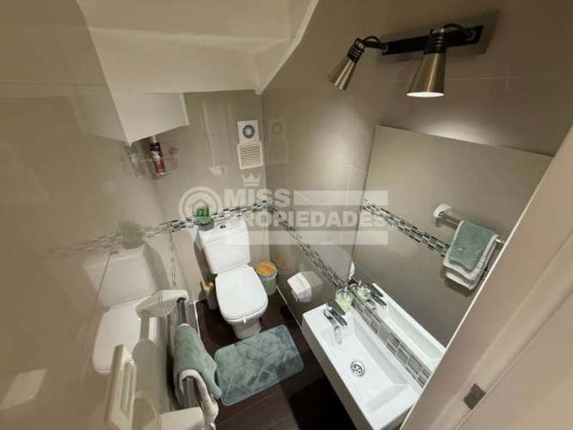 SE VENDE CASA EN CONDOMINIO MIÑIQUES