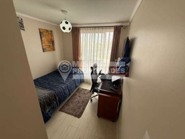 SE VENDE CASA EN CONDOMINIO MIÑIQUES