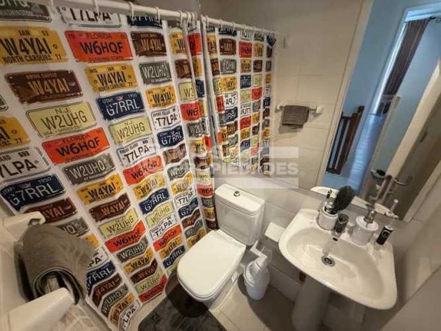 SE VENDE CASA EN CONDOMINIO MIÑIQUES