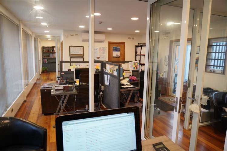 LOCAL COMERCIAL Avenida Errazuriz