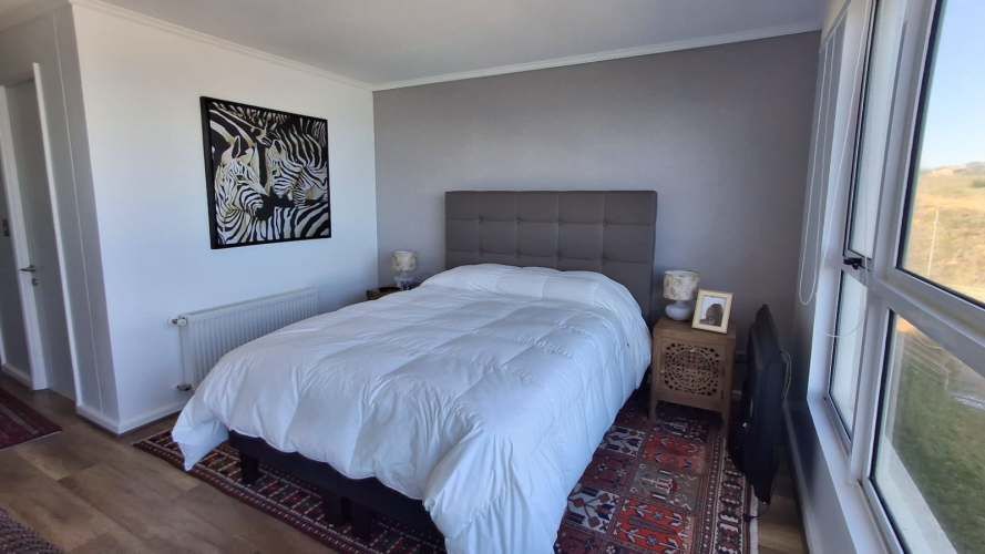 Hermoso y amplio departamento con gran vista. El Yeco