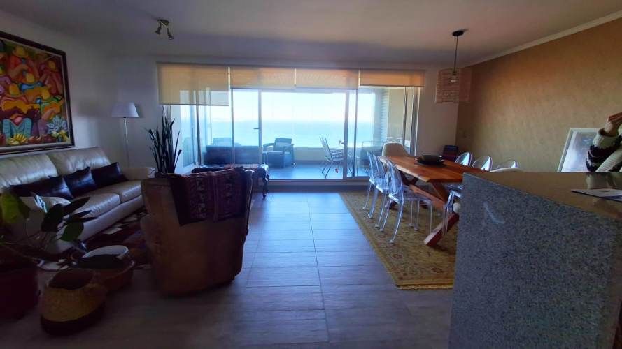 Hermoso y amplio departamento con gran vista. El Yeco