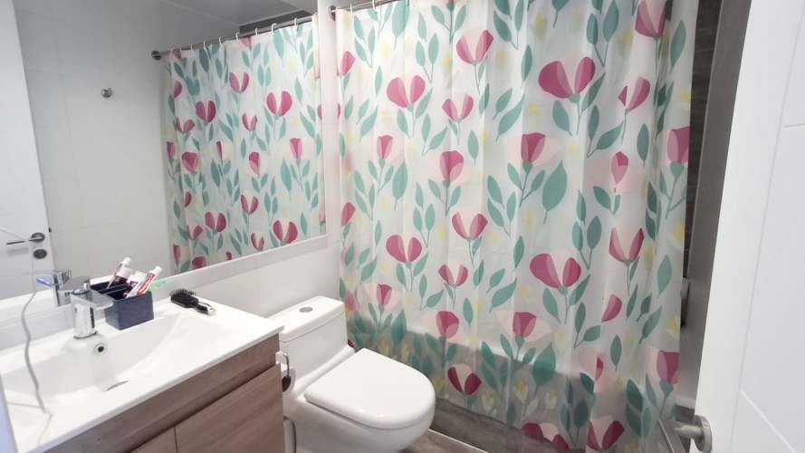 Hermoso y amplio departamento con gran vista. El Yeco