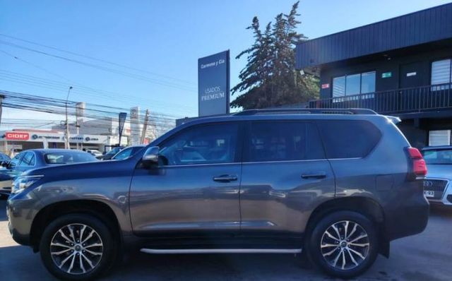 TOYOTA LAND CRUISER PRADO VXL 4X4 4.0 FULL AUT. AÑO 2022