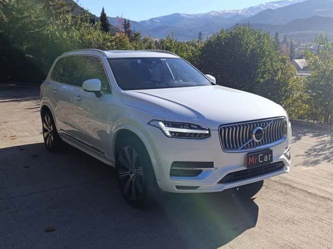 VOLVO XC90 2022