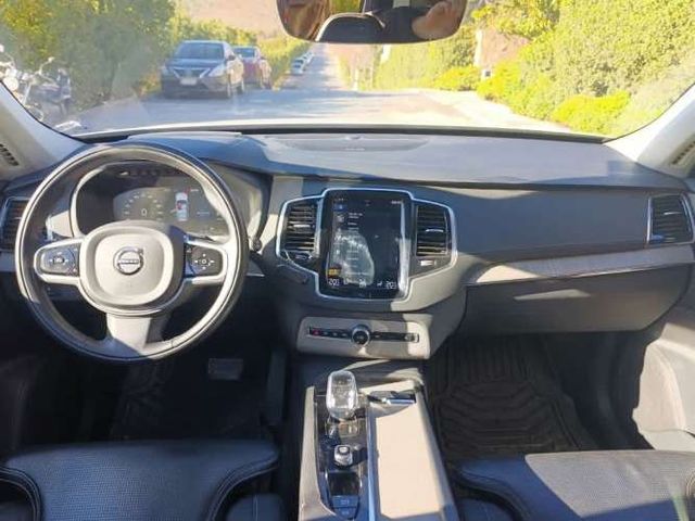 VOLVO XC90 2022
