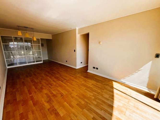 Vendo Depto Sector Avenida Alemania 2d+2b+1e+1b