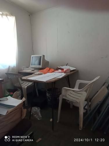 Vendo Terreno con Salón y Oficinas en Placilla, frente a Supermercado Unimarc