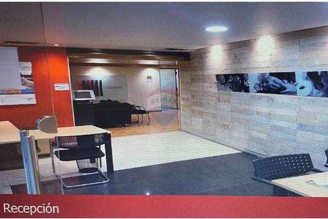 Oportunidad de inversión oficinas edificio opera