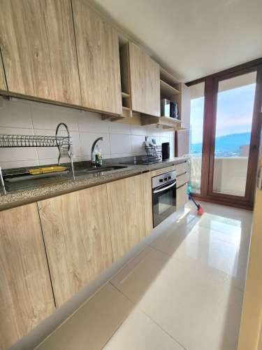 SE VENDE CÓMODO DPTO EN EL CENTRO DE 2D-2B