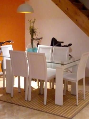 Comoda pieza,  1 pers. Comuna . Macul