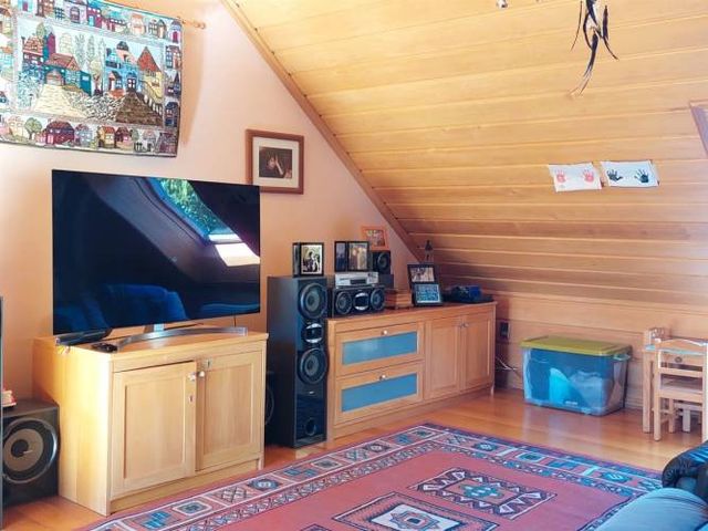 PARCELA Amplia casa con Quincho, Bodega y Cancha de Tenis - Lomas de Reloncaví