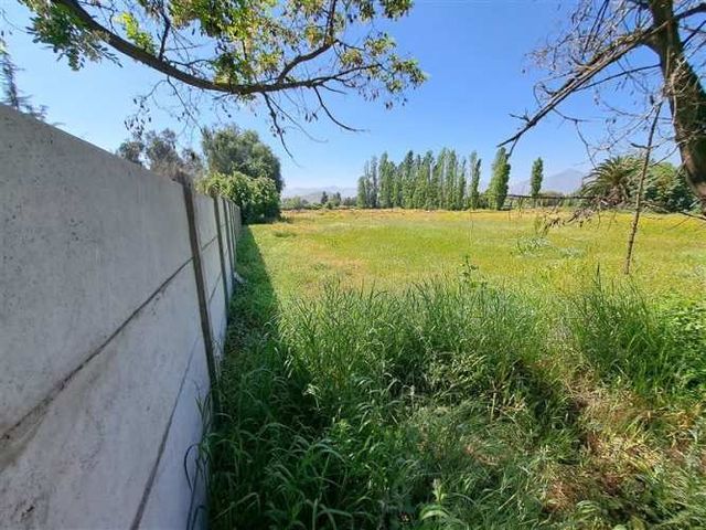 AGRICOLA El alba 2 / Av. Chicureo