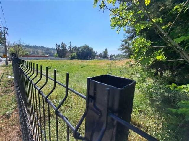 PARCELA El alba 2 / Av. Chicureo