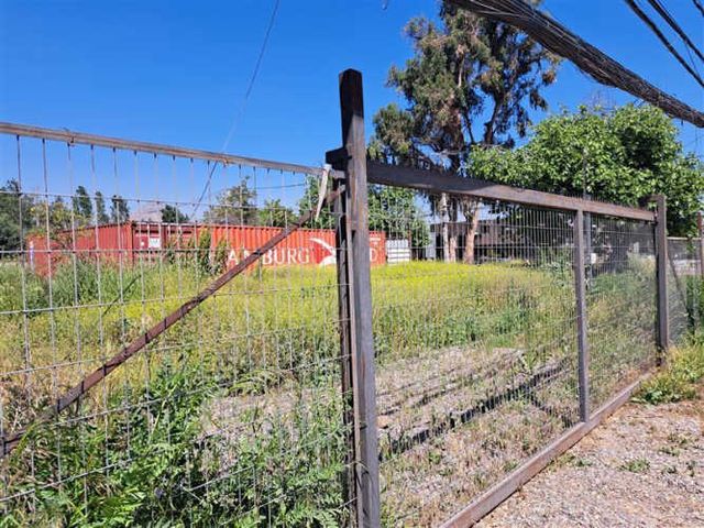 SITIO Av. Chicureo esquina El Alba 2