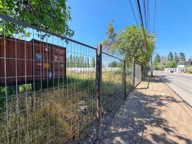 SITIO Av. Chicureo esquina El Alba 2