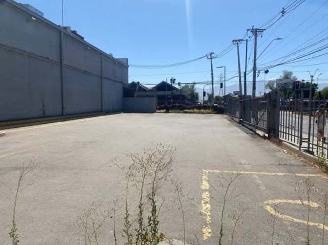 Sitio ARRIENDO TERRENO COMERCIAL. METRO SAN PABLO