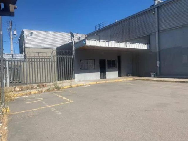 Sitio ARRIENDO TERRENO COMERCIAL. METRO SAN PABLO