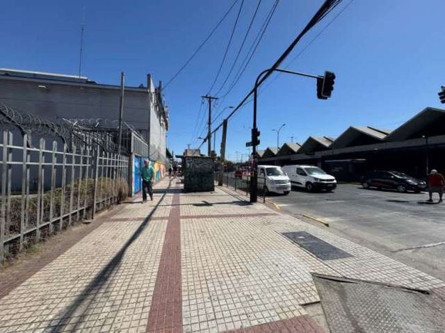 Sitio ARRIENDO TERRENO COMERCIAL. METRO SAN PABLO