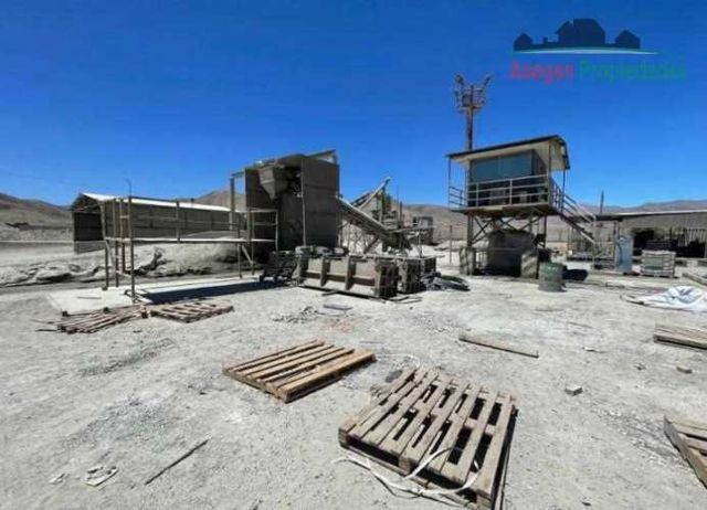 SITIO Propiedad en zona industrial en arriendo, sector Cuesta Cardones, Copiapó