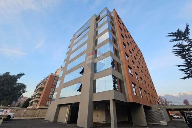 Oficina moderna en venta en las condes