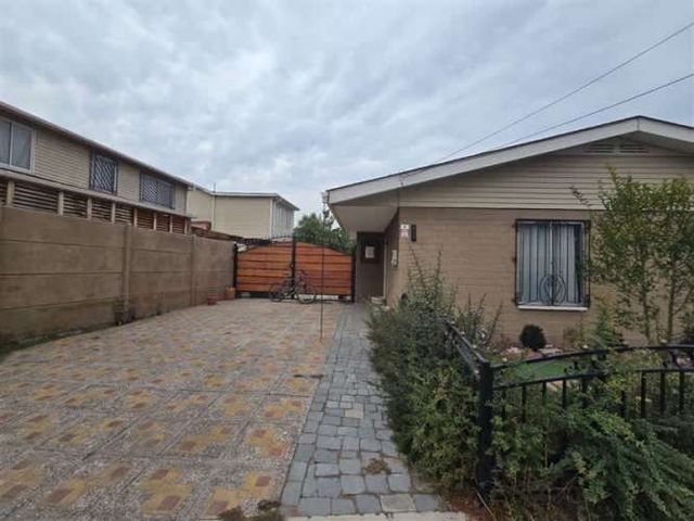 CASA Los Suspiros con Baquedano