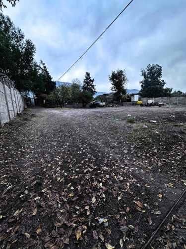 Parcela con casa 4D+2B de uso comercial (94569)