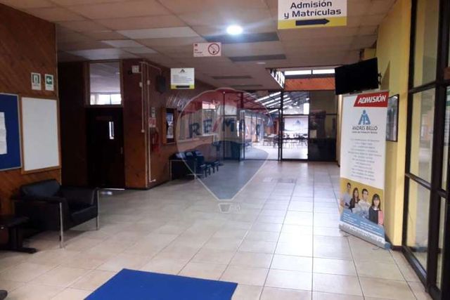 En venta edificio institucional  en  temuco