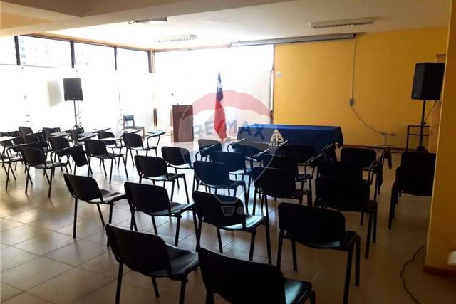 En venta edificio institucional  en  temuco