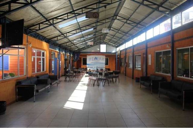 En venta edificio institucional  en  temuco
