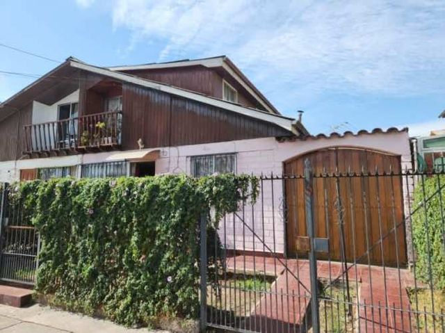 Casa OPORTUNIDAD ÚNICA. HERMOSA CASA 2 PISOS EXCELENTE UBICACIÓN