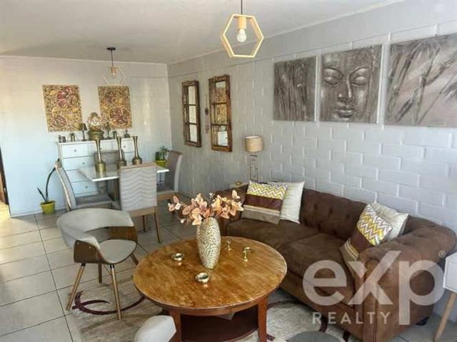 CASA El Arroyo con Avenida Borde Norte