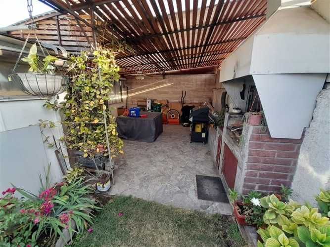 CASA las paulonias con las lumas