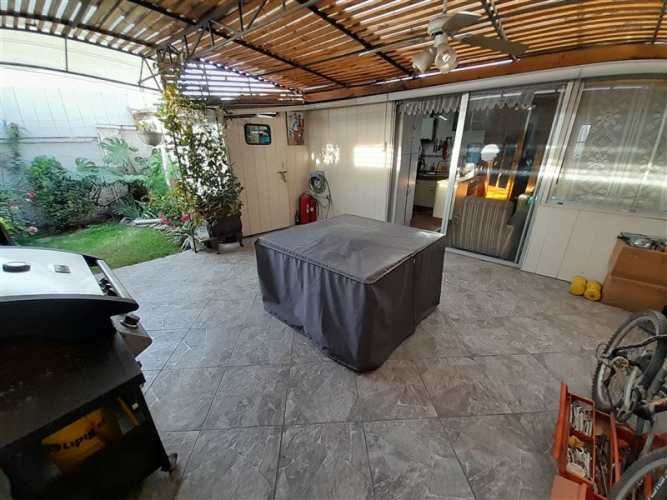 CASA las paulonias con las lumas