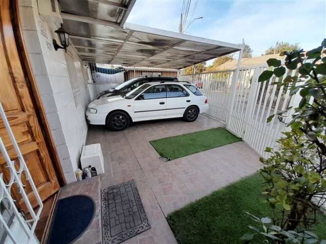 CASA las paulonias con las lumas