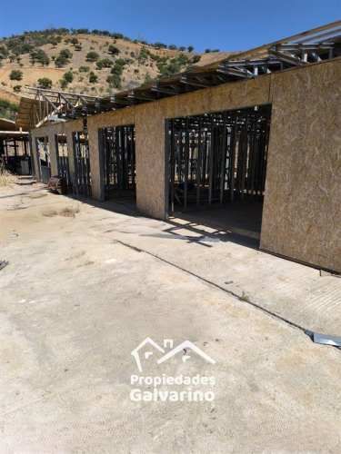 PARCELA Cuyuncaví con el Quillay