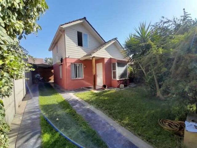 CASA EL CLAVEL ORIENTE