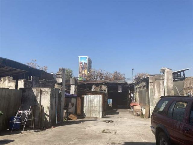 SITIO Arriendo terreno a 2 cuadras Ricardo Cumming, 814 m2, Santiago