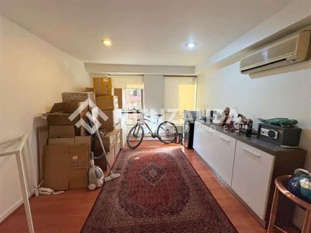 OFICINA San Sebastian/ Metro Tobalaba