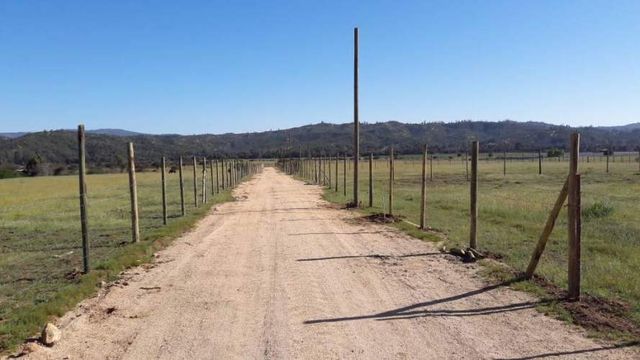 Linda parcela 5000m2 luz agua cercada rol plana