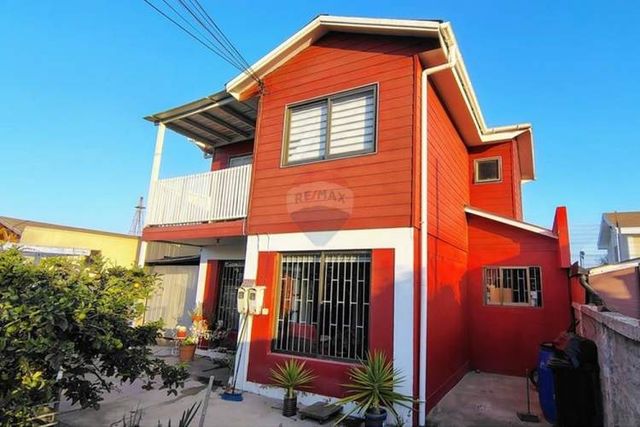 ¡rebajada! 2 casas en 1 con cuentas separadas