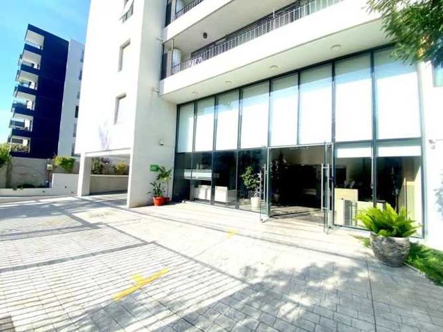 DEPARTAMENTO Juan de Pineda con Walker Martinez, Depto 2 dormitorio 2 baños, La Florida