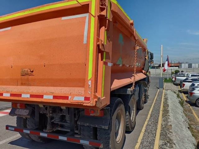 Camión Usado Tolva Mercedes Benz ACTROS 4144 K