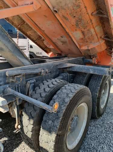 Camión Usado Tolva Mercedes Benz ACTROS 4144 K