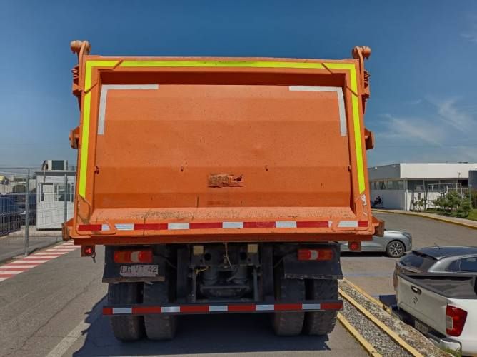 Camión Usado Tolva Mercedes Benz ACTROS 4144 K