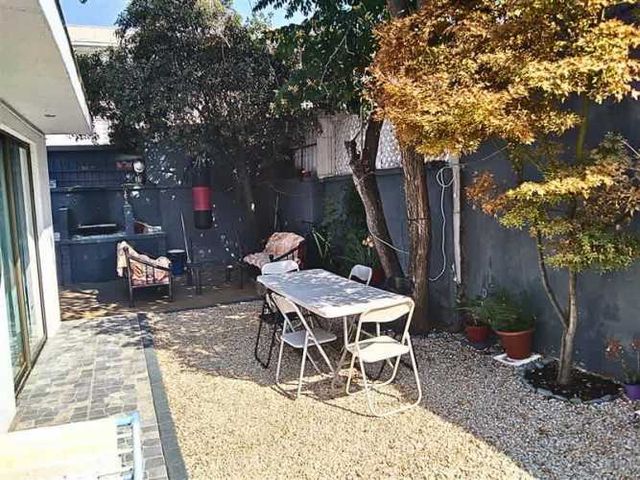 CASA Manquehue Sur / Av. Bilbao