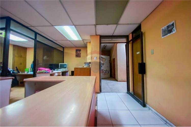 Prop. comercial patronato c/contrato de arriendo