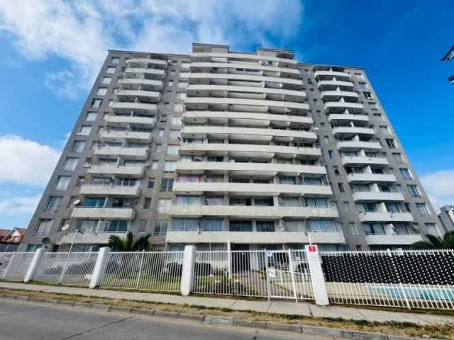 Moderno y luminoso departamento en Condominio Puerto Bahía